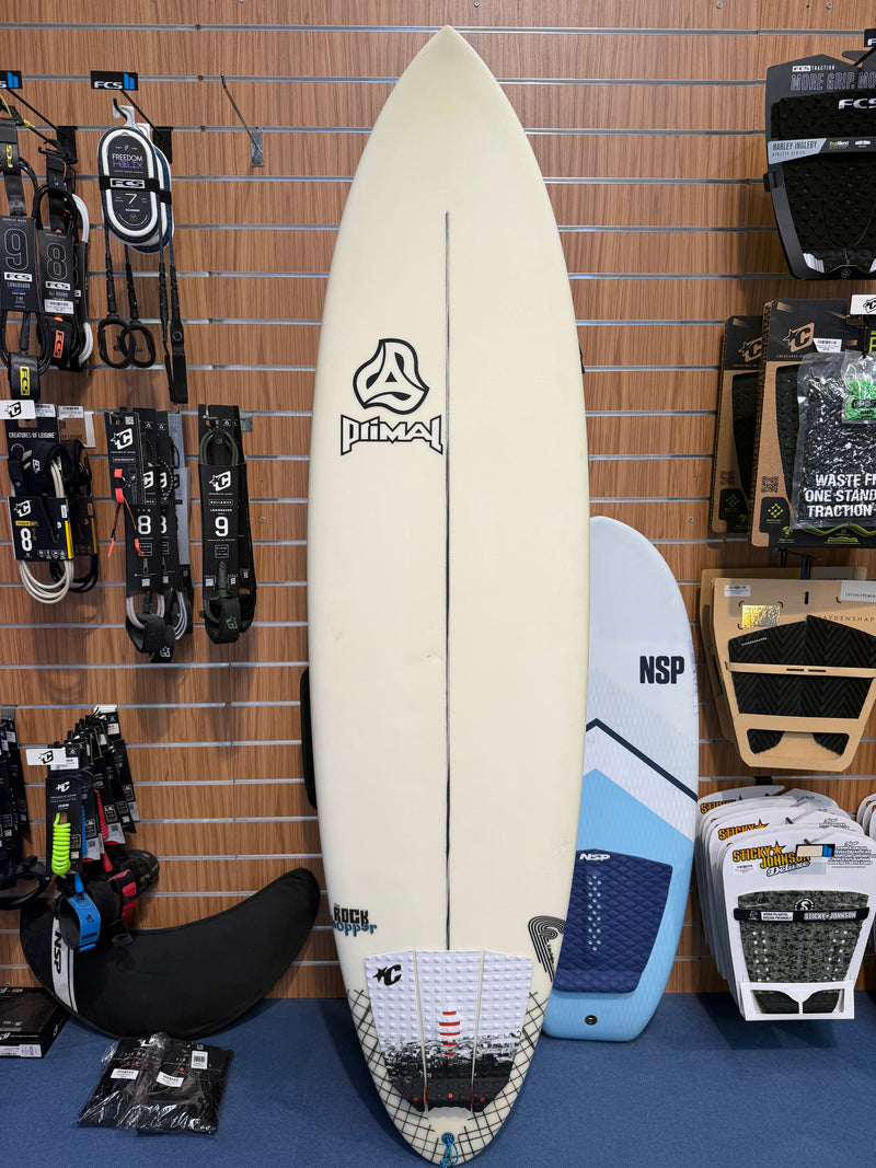 2nd Hand Primal mid 7'2" Futures - W/ Fins