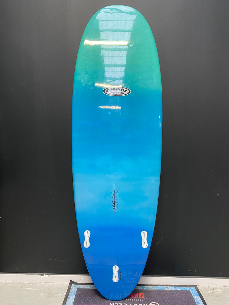 Second Hand New Advance Mini Tank - 6'4, 47L