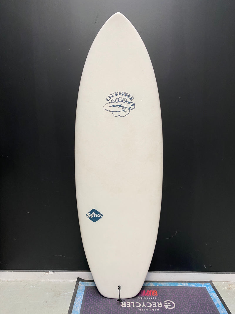 2nd Hand Softech Lil Ripper w/fins - 5'6, 33.5L
