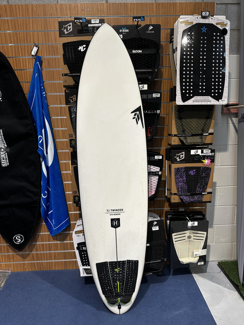 2nd Hand Firewire Twinzer w/ fins 7'0, 48L