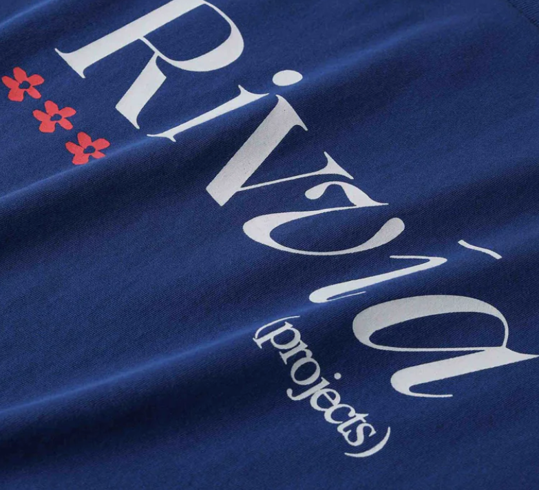RIVVIA FLORAL REASON T-SHIRT : DEEP BLUE