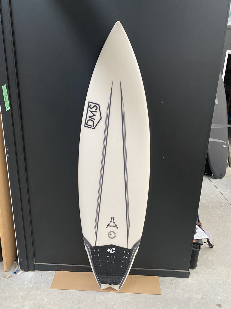 DMS X Wing 2nd hand, 5'11, 29.9L